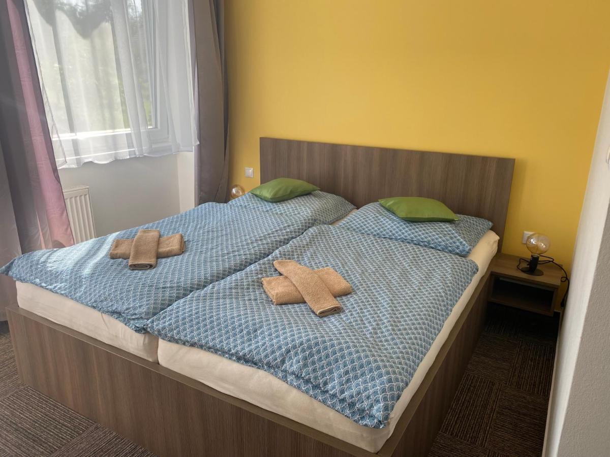Penzion Teplanka Považská Bystrica Extérieur photo