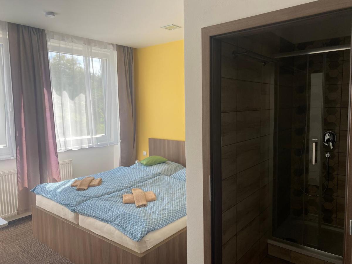 Penzion Teplanka Považská Bystrica Extérieur photo