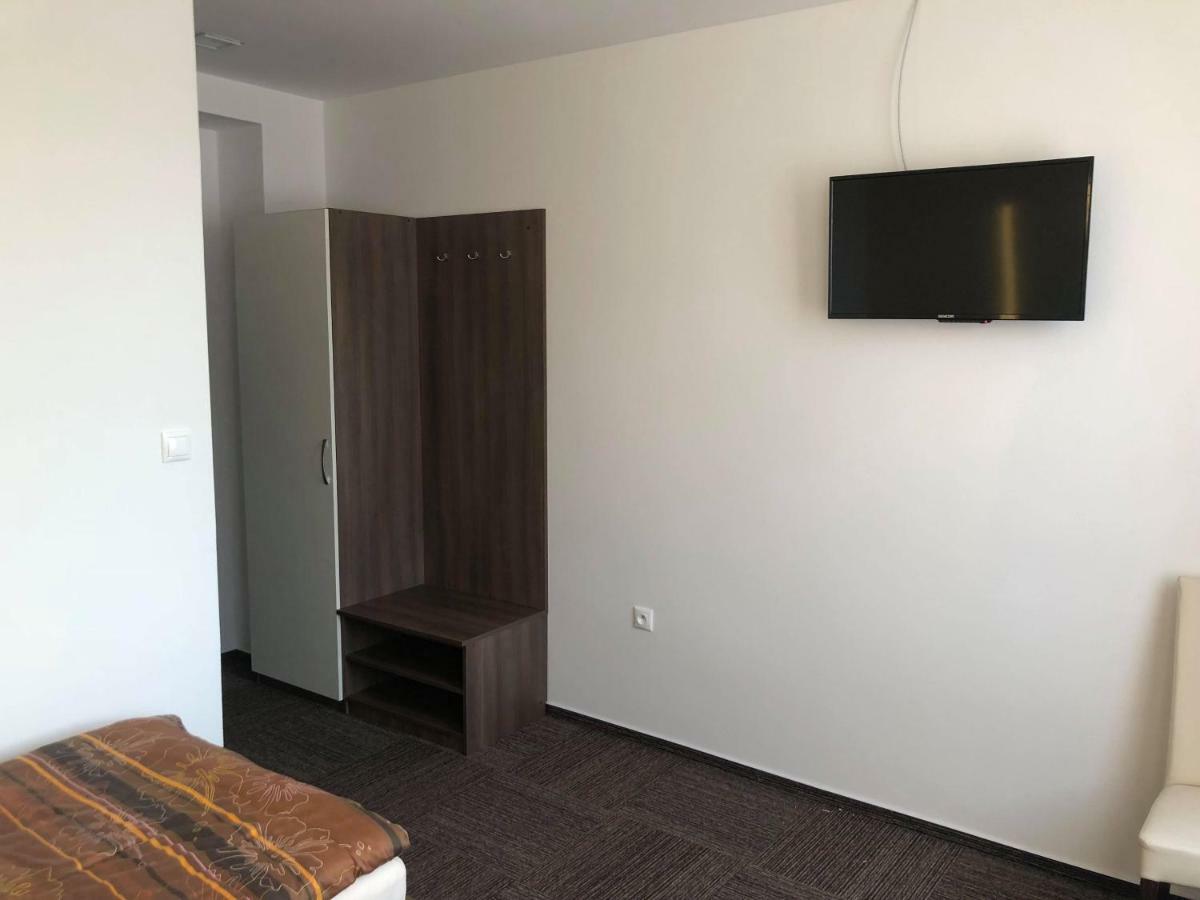 Penzion Teplanka Považská Bystrica Extérieur photo